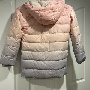 Girls winter jacket light and comfy. Lightly worn